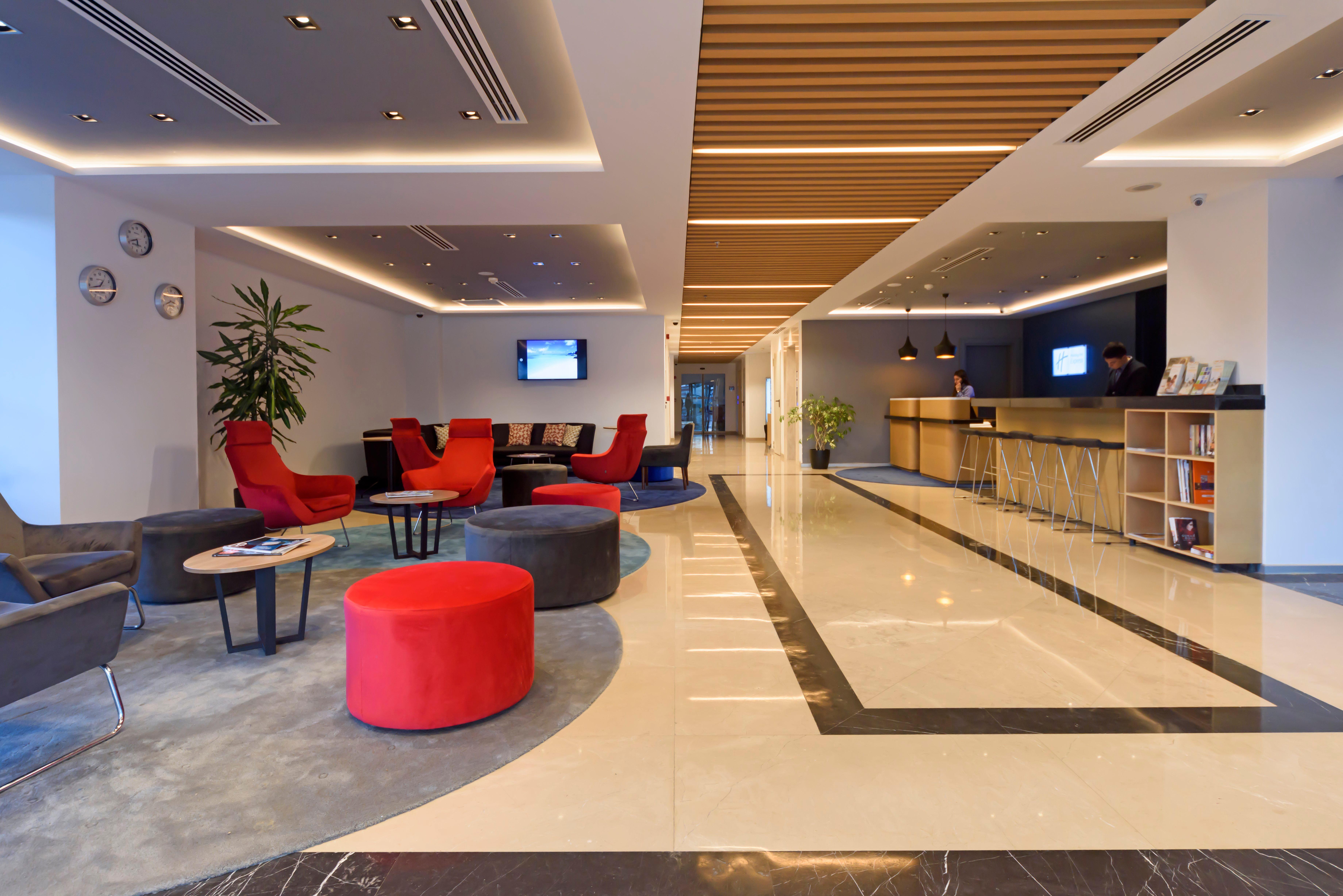 Holiday Inn Express Istanbul-Altunizade By Ihg Istambul Exterior foto